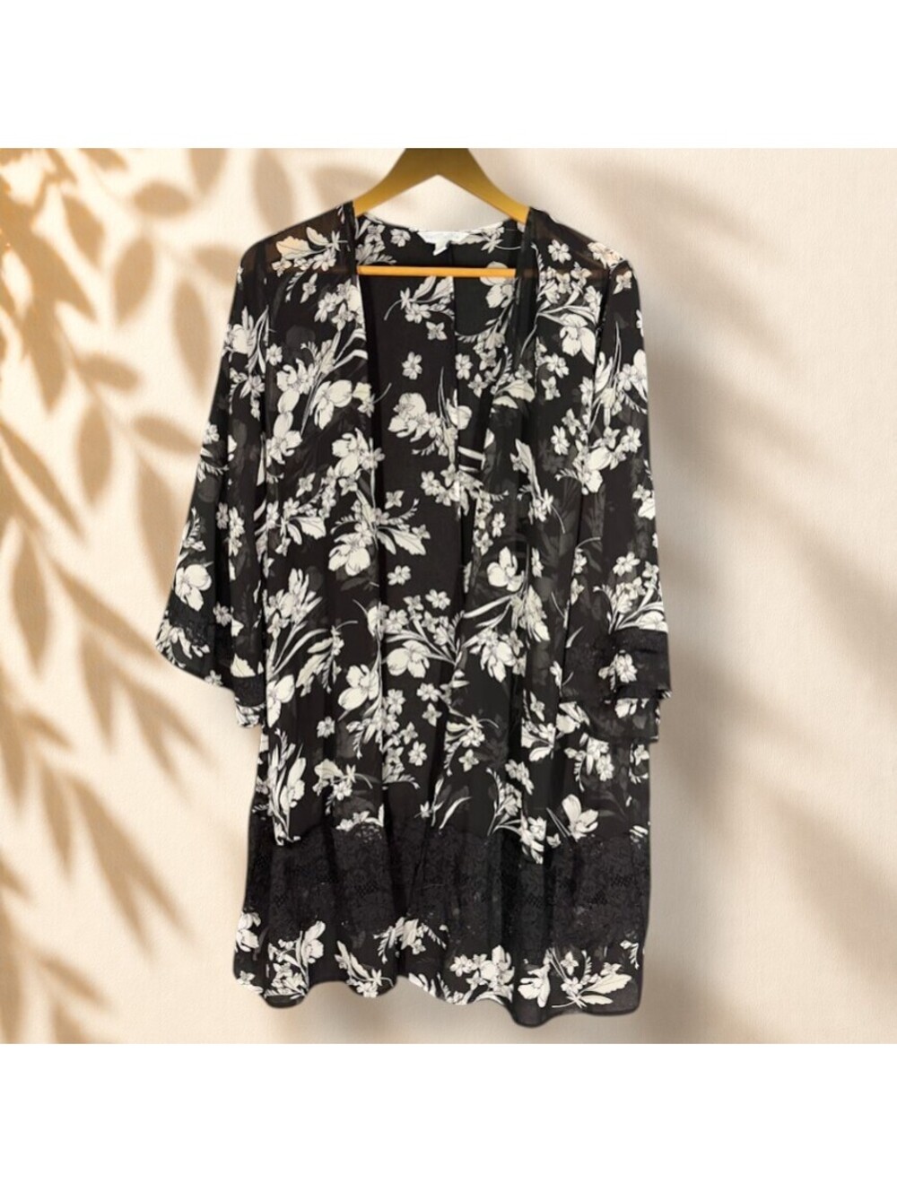 Boutique Top Women 0X Plus Black Floral Open Front 3/4 Sleeve Casual Breathable